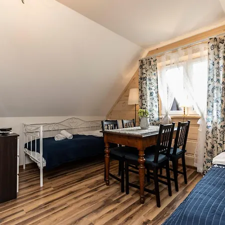 Zielona Owieczka Apartment Niedzica Zamek