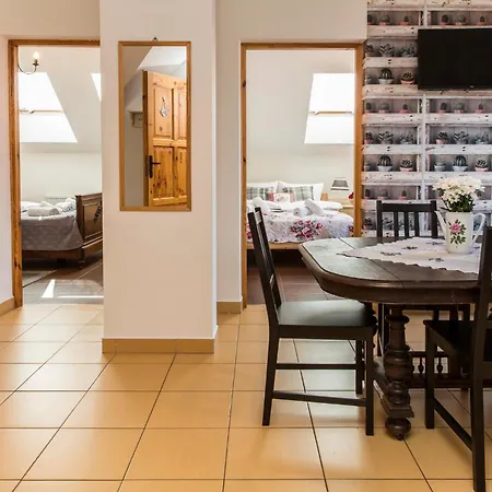Zielona Owieczka Apartment *